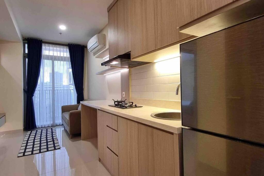 Appartement Pejaten Park 1br Khaki With Smarttv And Pool Jakarta